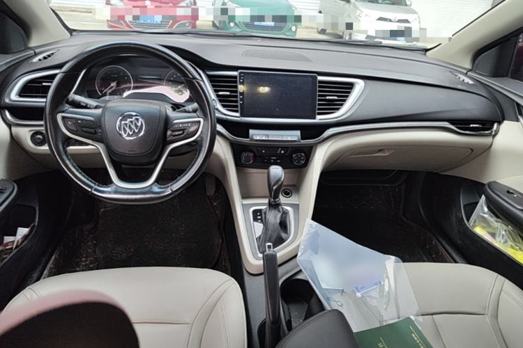 Used Buick GT 2018 15T Dual-Clutch Elite Model China V Standard Center Console