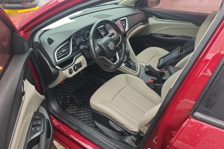 Used Buick GT 2018 15T Dual-Clutch Elite Model China V Standard Driver Seat