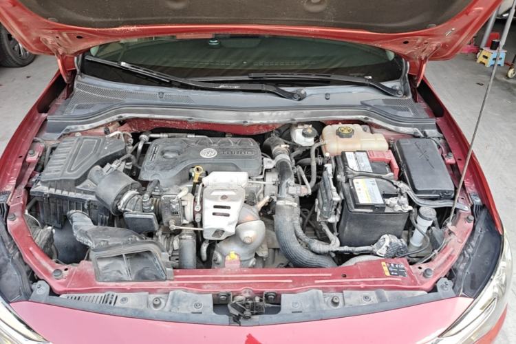 Used Buick GT 2018 15T Dual-Clutch Advanced Model China V Standard Engine Bay