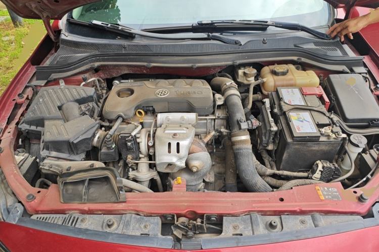 Used Buick GT 2018 18T Automatic Flagship Model Engine Bay