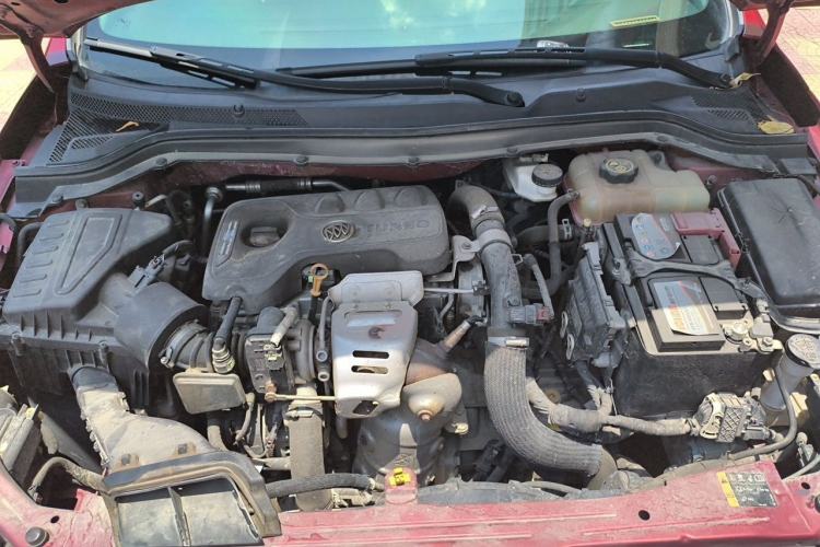 Used Buick GT 2018 15T Dual-Clutch Advanced Model China V Standard Engine Bay