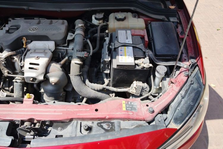 Used Buick GT 2018 15T Dual-Clutch Advanced Model China V Standard Engine Bay Left