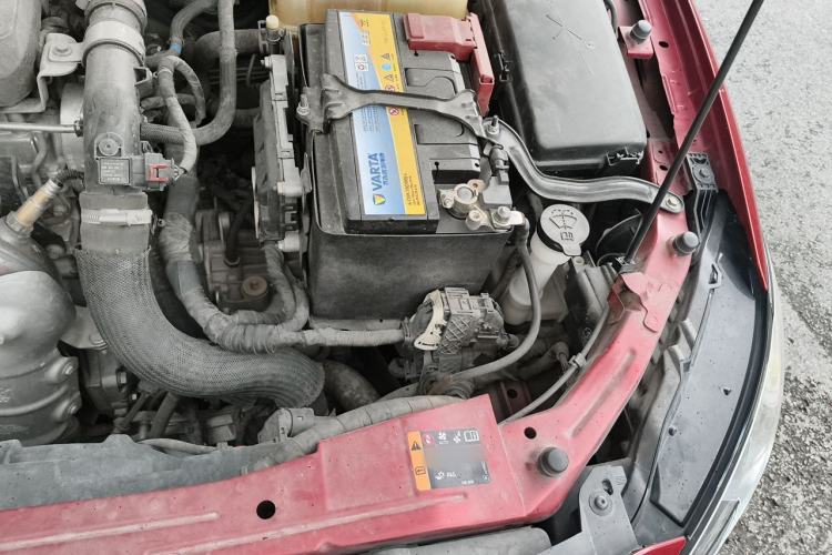 Used Buick GT 2018 15T Dual-Clutch Elite Model China V Standard Engine Bay Left
