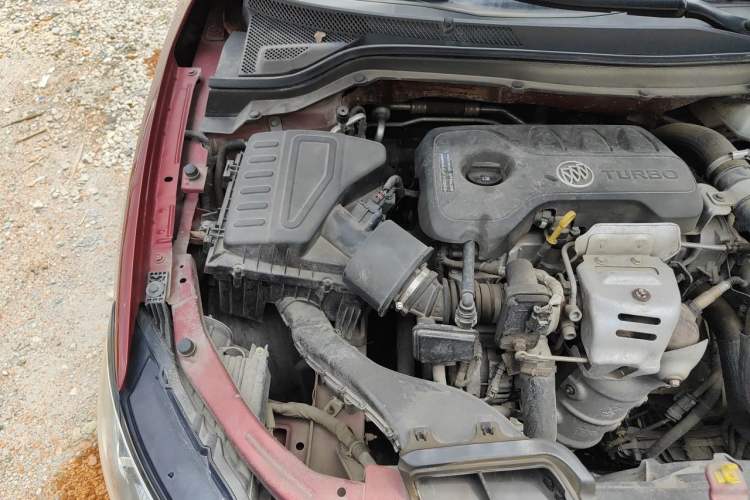 Used Buick GT 2018 15T Dual-Clutch Elite Model China V Standard Engine Bay Right