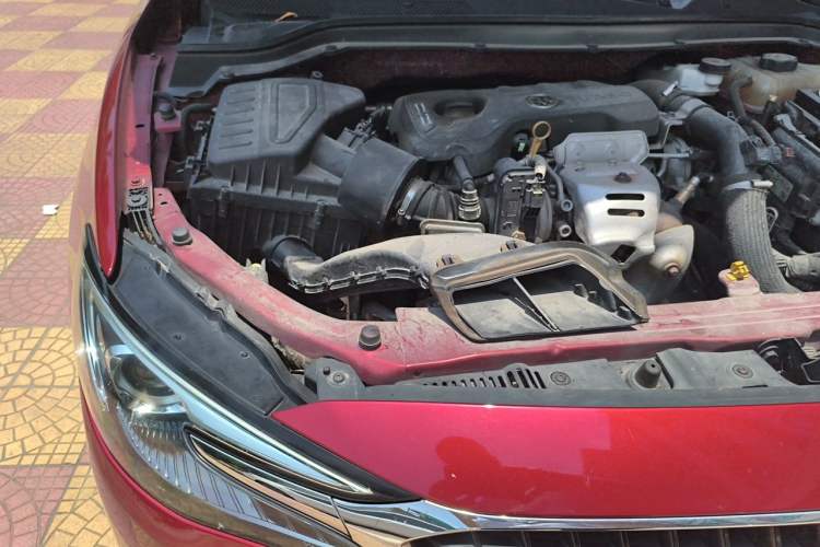 Used Buick GT 2018 15T Dual-Clutch Advanced Model China V Standard Engine Bay Right