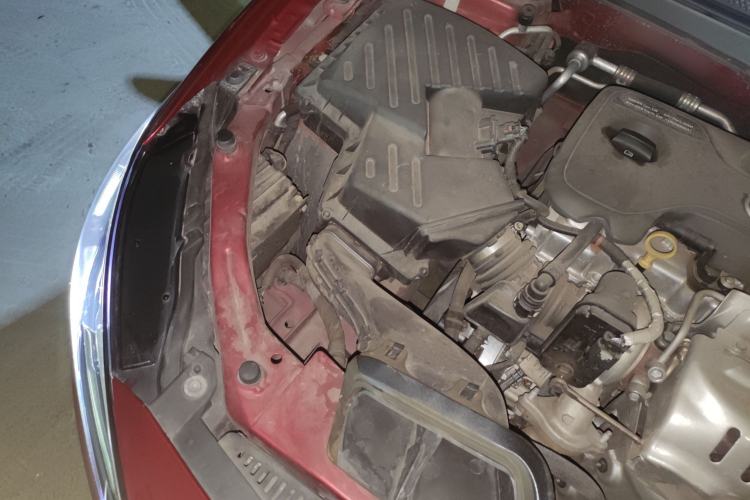 Used Buick GT 2018 18T Automatic Flagship Model Engine Bay Right