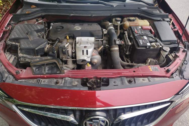 Used Buick GT 2018 18T Automatic Elite Model Engine Bay