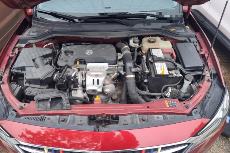 Used Buick GT 2018 18T Automatic Elite Model Engine Bay