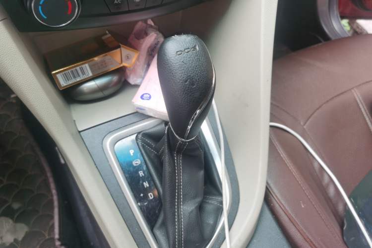 Used Buick GT 2018 15T Dual-Clutch Advanced Model China V Standard Gear Lever