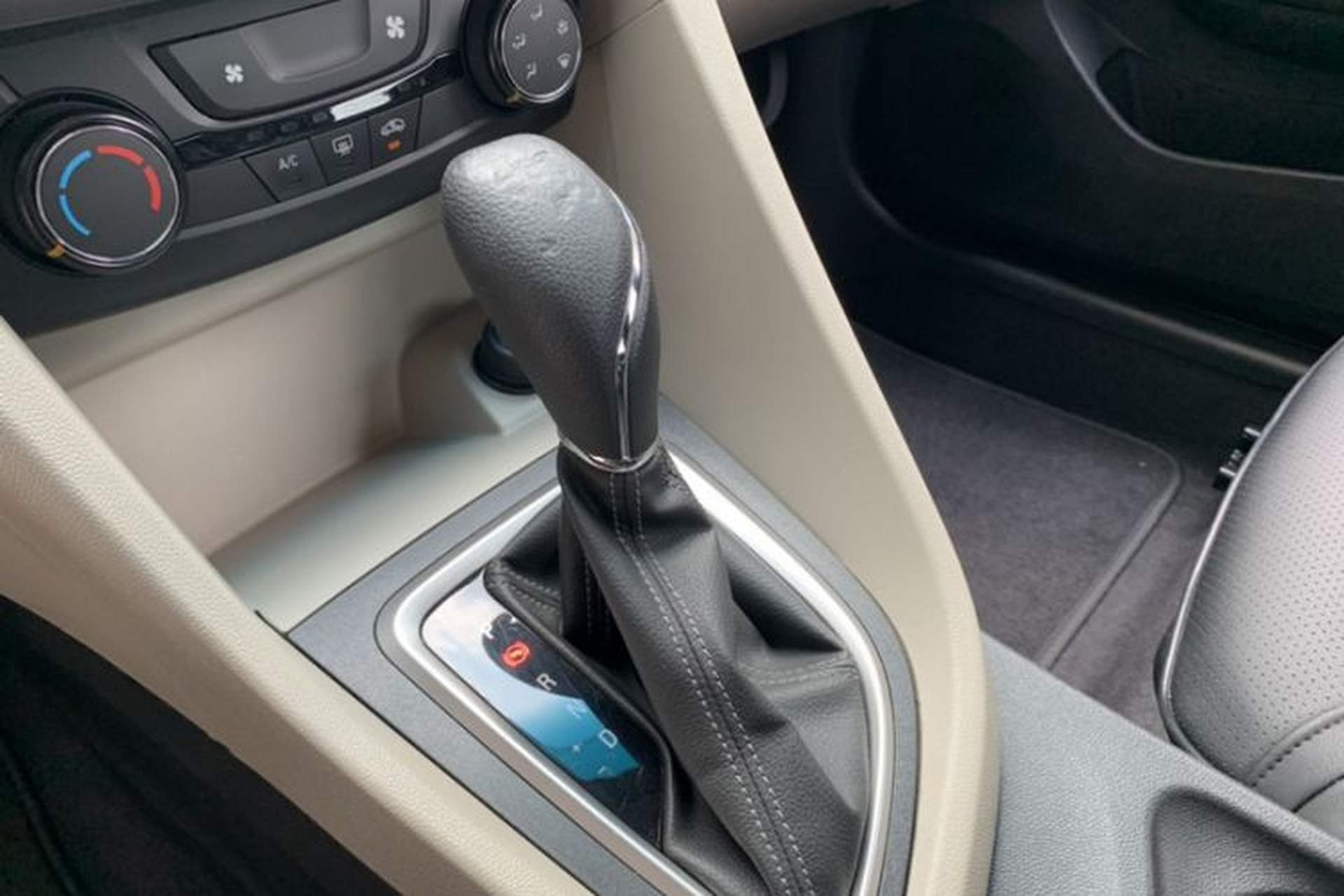 Used Buick GT 2018 15T Dual-Clutch Advanced Model China V Standard Gear Lever
