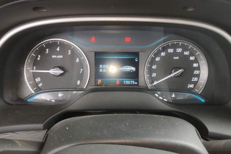 Used Buick GT 2018 18T Automatic Elite Model Instrument Cluster