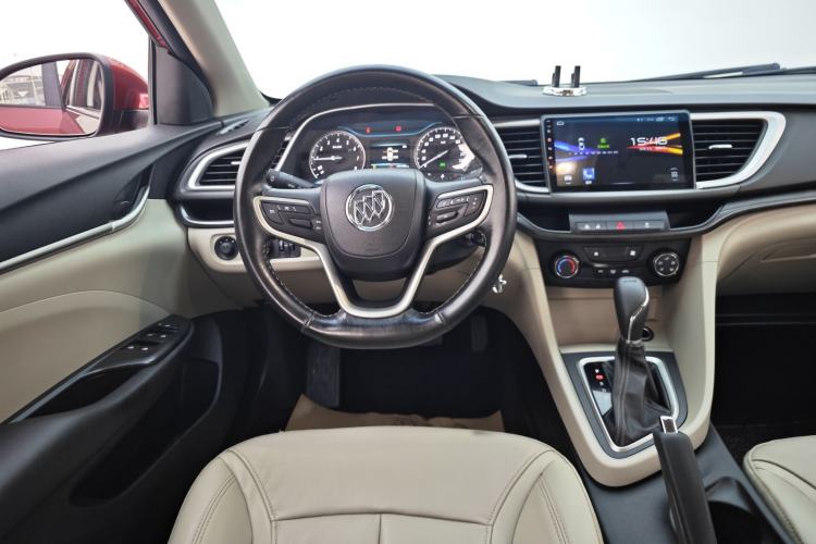 Used Buick GT 2018 15T Dual-Clutch Elite Model China V Standard Interior 4