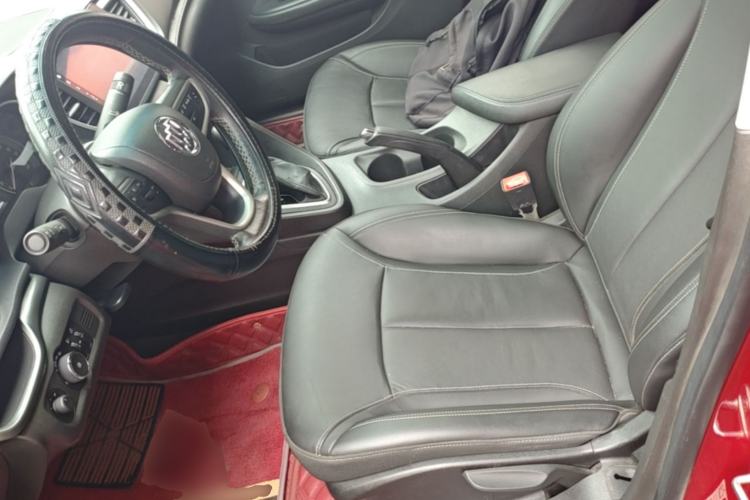 Used Buick GT 2018 18T Automatic Elite Model Left Front Seat