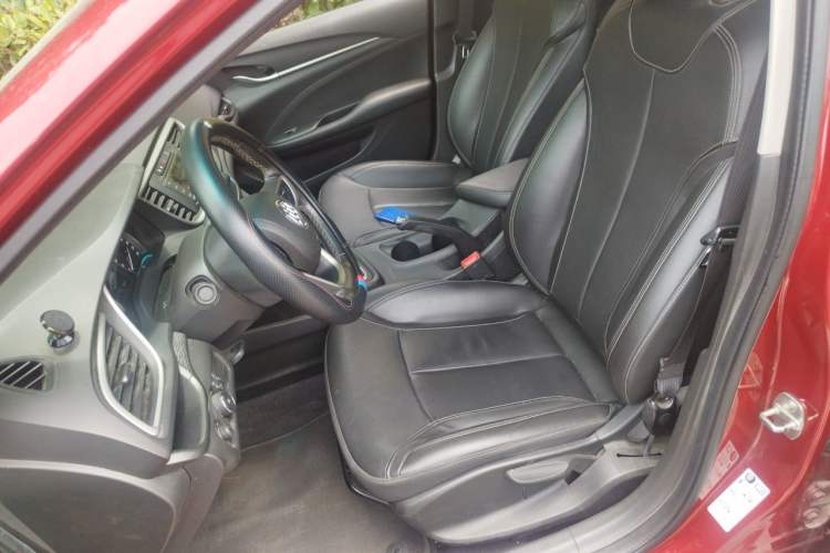 Used Buick GT 2018 18T Automatic Elite Model Left Front Seat