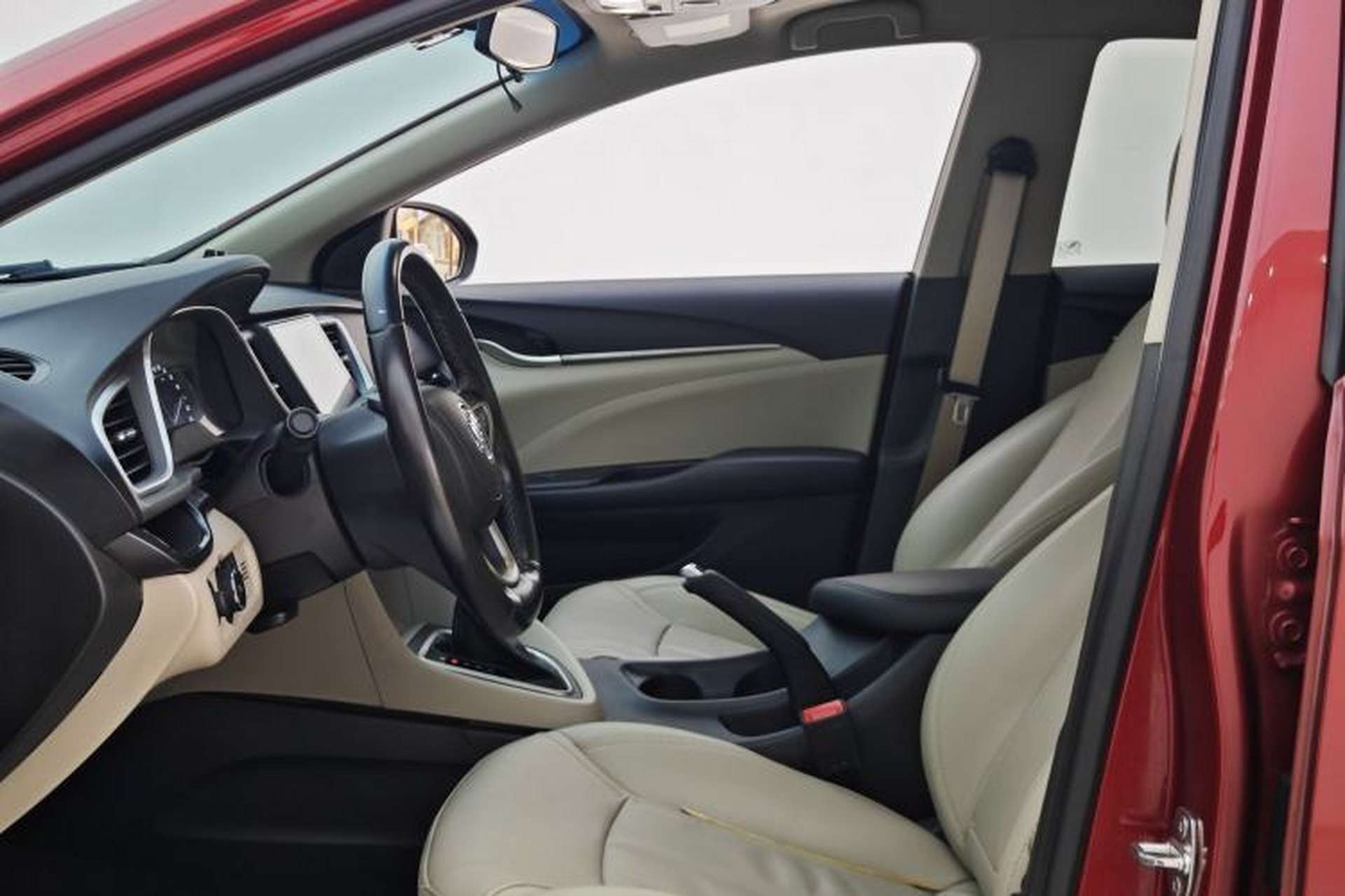 Used Buick GT 2018 15T Dual-Clutch Elite Model China V Standard Left Front Seat