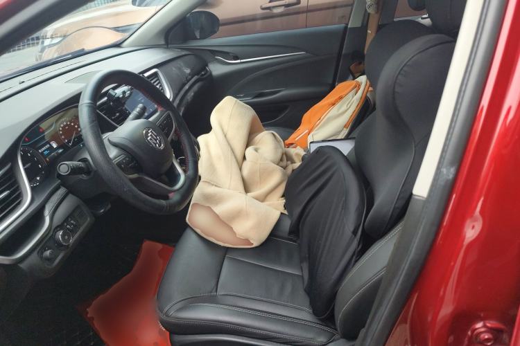 Used Buick GT 2018 18T Automatic Elite Model Left Front Seat