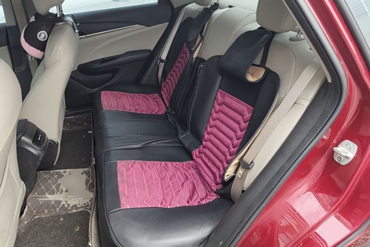 Used Buick GT 2018 15T Dual-Clutch Elite Model China V Standard Left Rear Seat