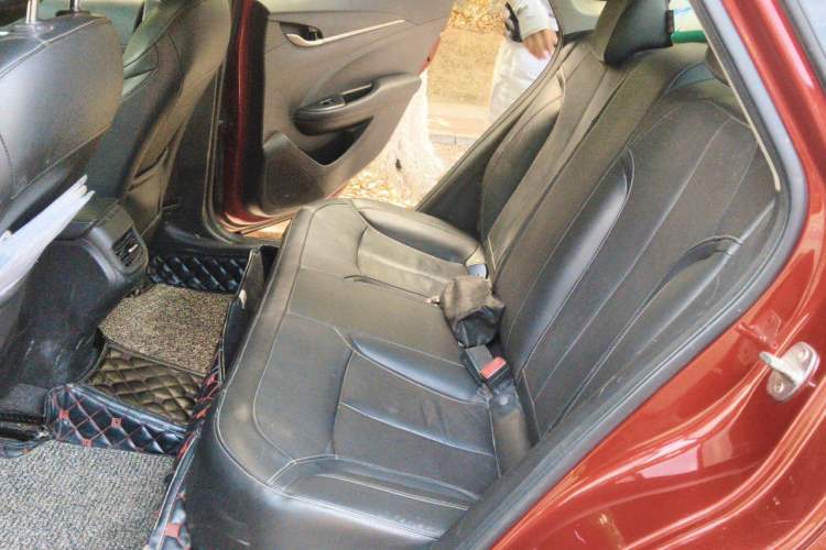 Used Buick GT 2018 18T Automatic Elite Model Left Rear Seat