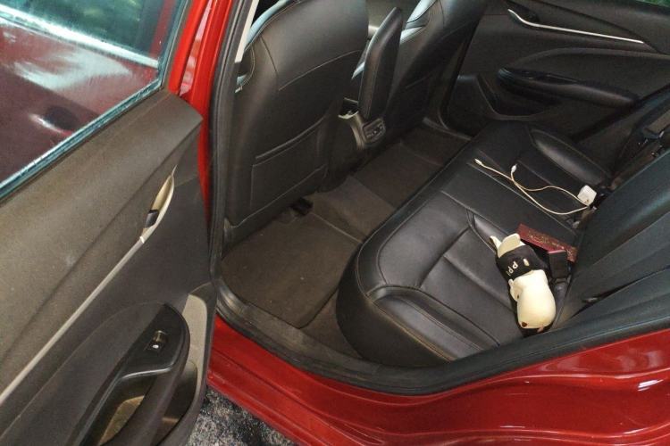 Used Buick GT 2018 18T Automatic Elite Model Left Rear Seat