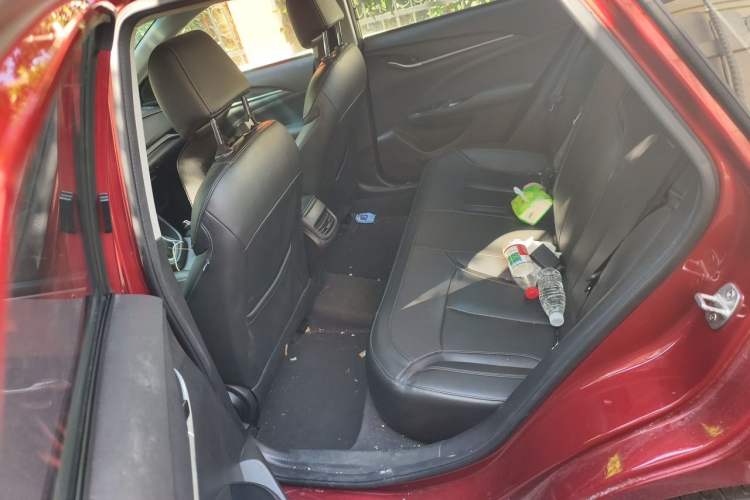 Used Buick GT 2018 18T Automatic Elite Model Left Rear Seat