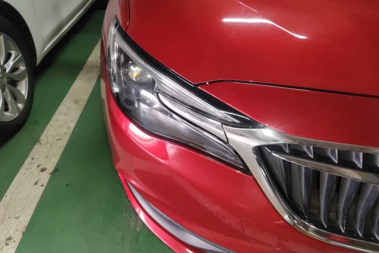 Used Buick GT 2018 18T Automatic Elite Model Right Front Headlight