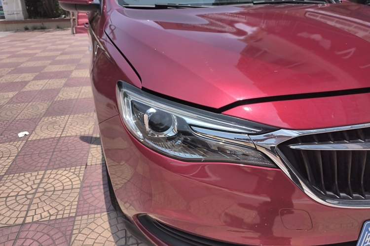 Used Buick GT 2018 15T Dual-Clutch Advanced Model China V Standard Right Front Headlight