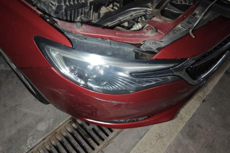 Used Buick GT 2018 15T Dual-Clutch Elite Model China V Standard Right Front Headlight
