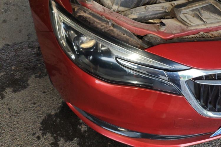 Used Buick GT 2018 18T Automatic Elite Model Right Front Headlight