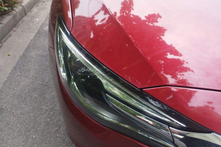 Used Buick GT 2018 18T Automatic Elite Model Right Front Headlight