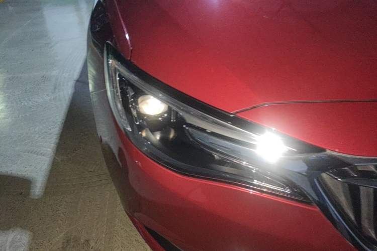 Used Buick GT 2018 18T Automatic Flagship Model Right Front Headlight