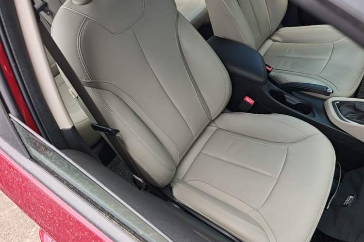 Used Buick GT 2018 15T Dual-Clutch Elite Model China V Standard Right Front Seat