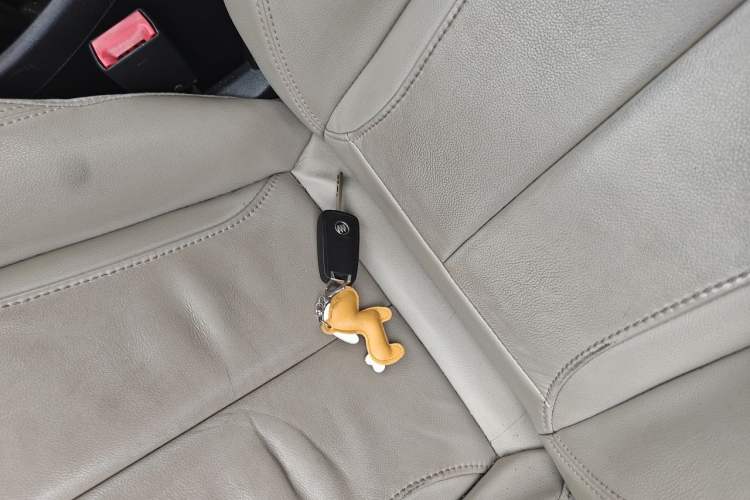 Used Buick GT 2018 15T Dual-Clutch Elite Model China V Standard Vehicle Key