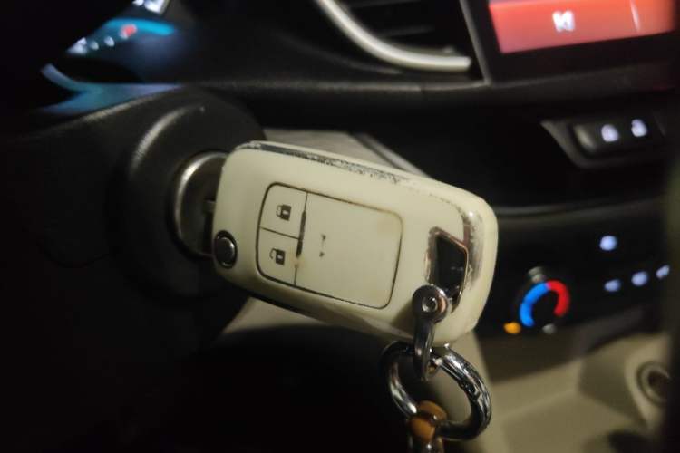 Used Buick GT 2018 15T Dual-Clutch Elite Model China V Standard Vehicle Key