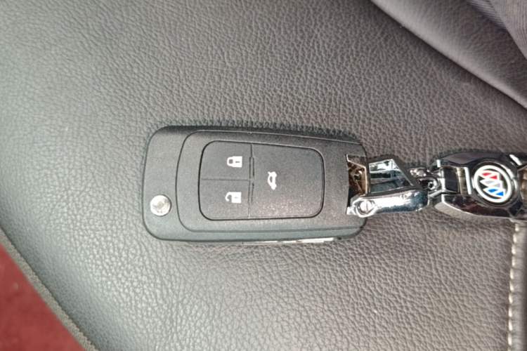 Used Buick GT 2018 18T Automatic Elite Model Vehicle Key