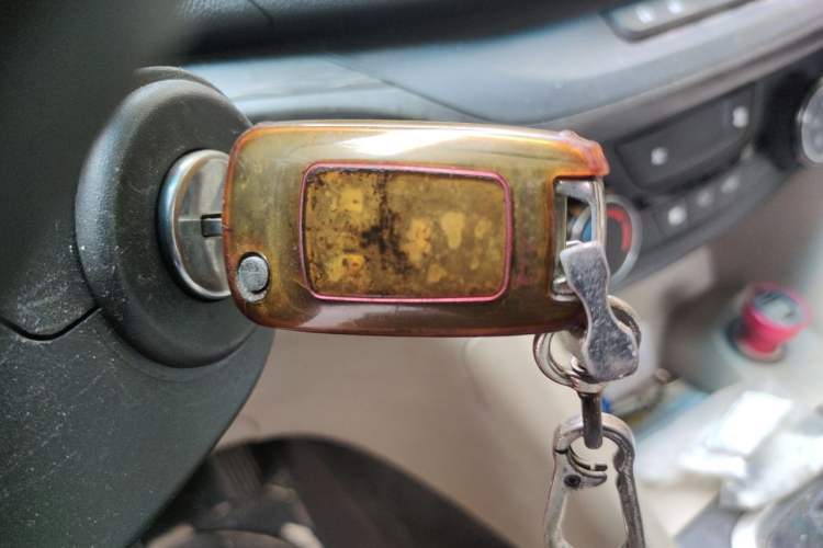 Used Buick GT 2018 15T Dual-Clutch Elite Model China V Standard Vehicle Key
