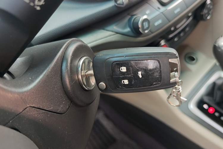Used Buick GT 2018 15T Dual-Clutch Elite Model China V Standard Vehicle Key