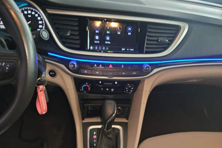 Used Buick GT 2018 15T Dual-Clutch Advanced Model China V Standard Audio And AC Panel