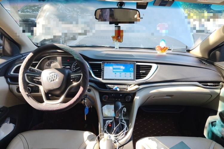 Used Buick GT 2018 15T Dual-Clutch Elite Model China V Standard Center Console
