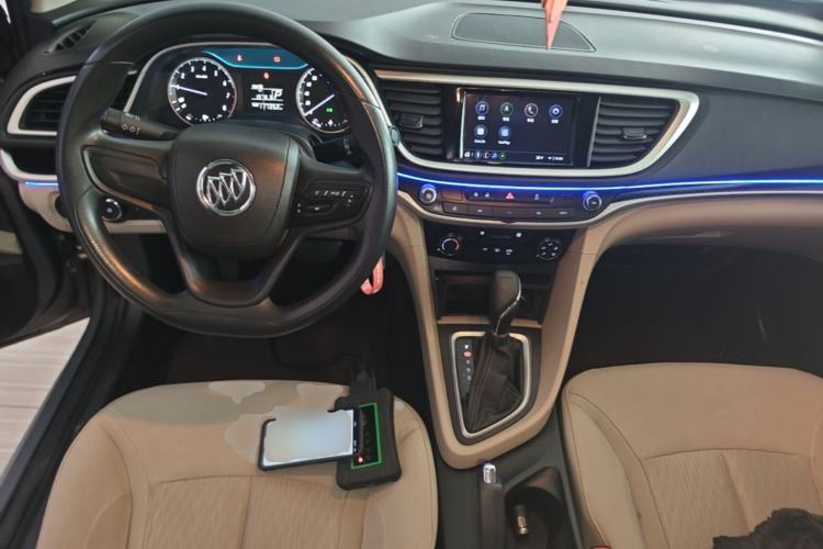 Used Buick GT 2018 15T Dual-Clutch Advanced Model China V Standard Center Console