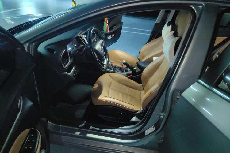Used Buick GT 2018 18T Automatic Flagship Model Driver Seat