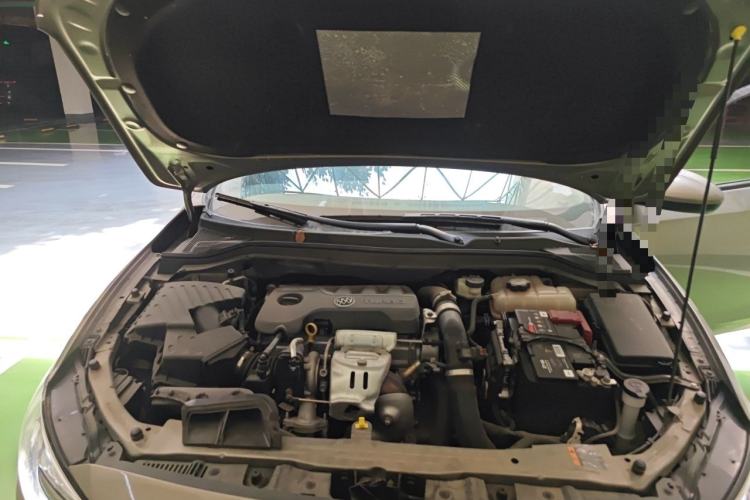 Used Buick GT 2018 18T Automatic Elite Model Engine Bay