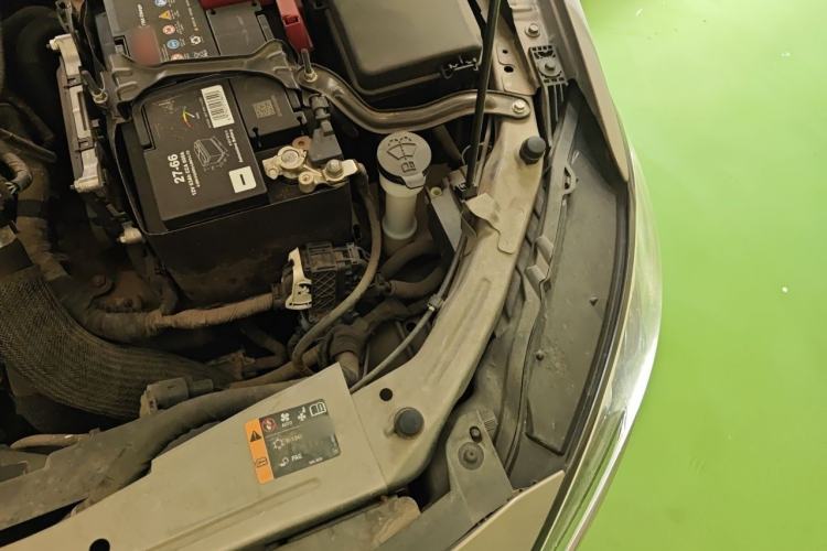 Used Buick GT 2018 18T Automatic Elite Model Engine Bay Left