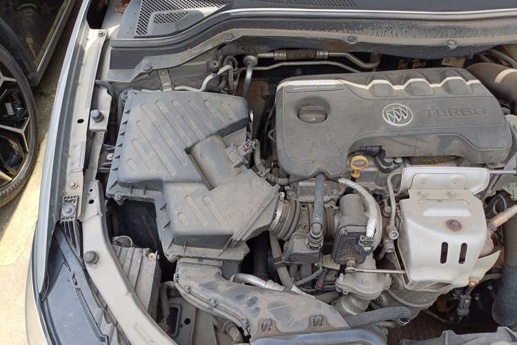 Used Buick GT 2018 18T Automatic Elite Model Engine Bay Right