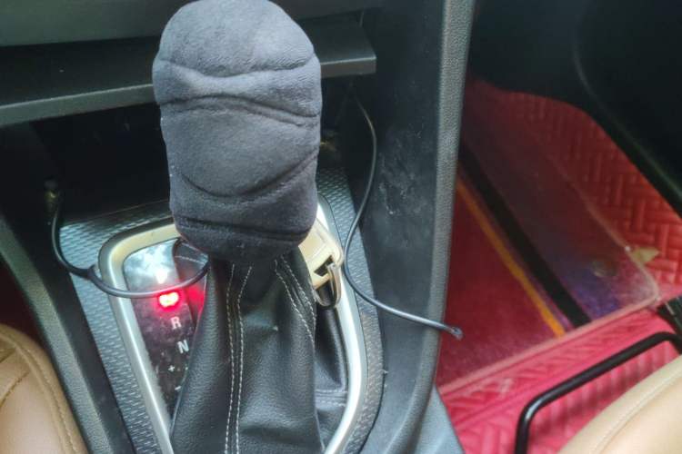 Used Buick GT 2018 18T Automatic Flagship Model Gear Lever