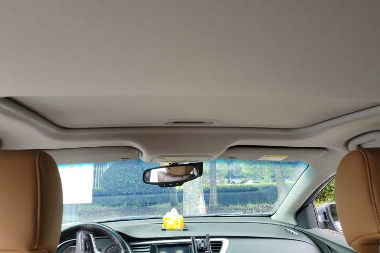 Used Buick GT 2018 18T Automatic Flagship Model Headliner