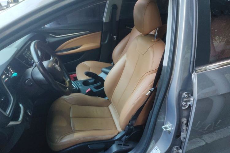 Used Buick GT 2018 18T Automatic Flagship Model Left Front Seat