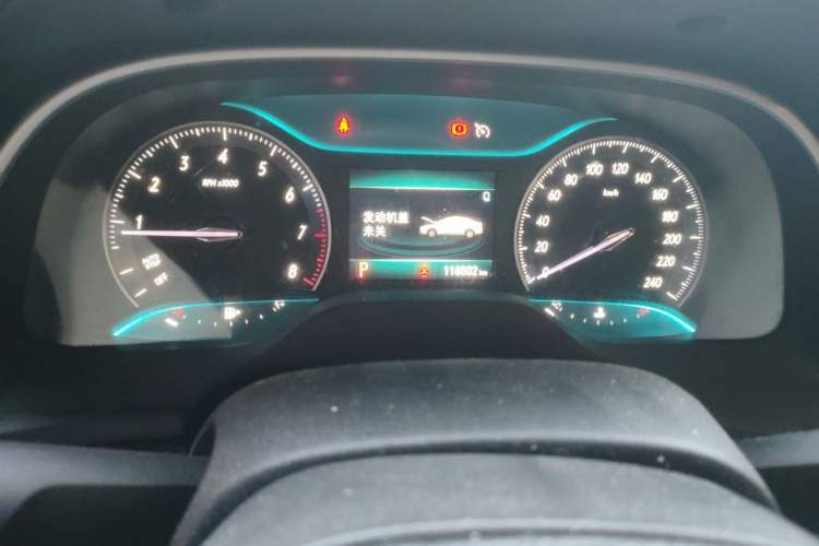 Used Buick GT 2018 18T Automatic Flagship Model Odometer Close Up