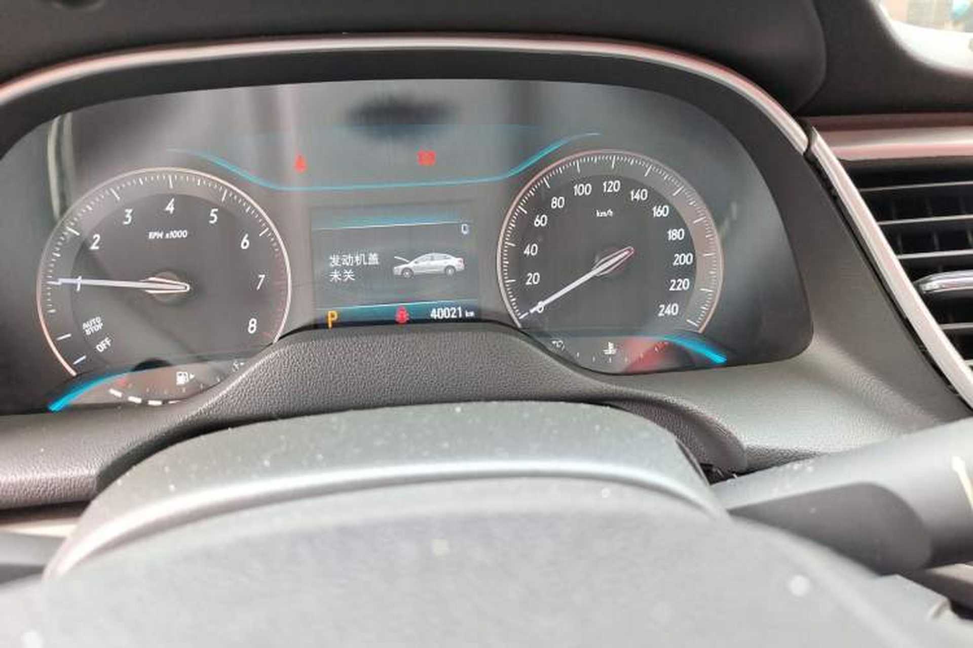 Used Buick GT 2018 18T Automatic Elite Model Odometer Close Up