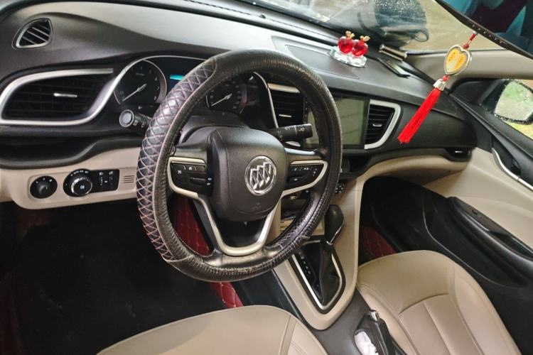 Used Buick GT 2018 15T Dual-Clutch Elite Model China V Standard Steering Wheel