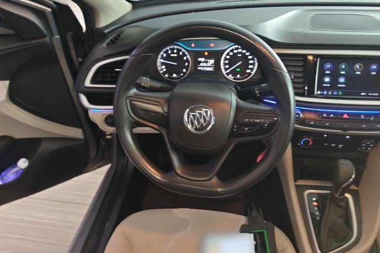 Used Buick GT 2018 15T Dual-Clutch Advanced Model China V Standard Steering Wheel